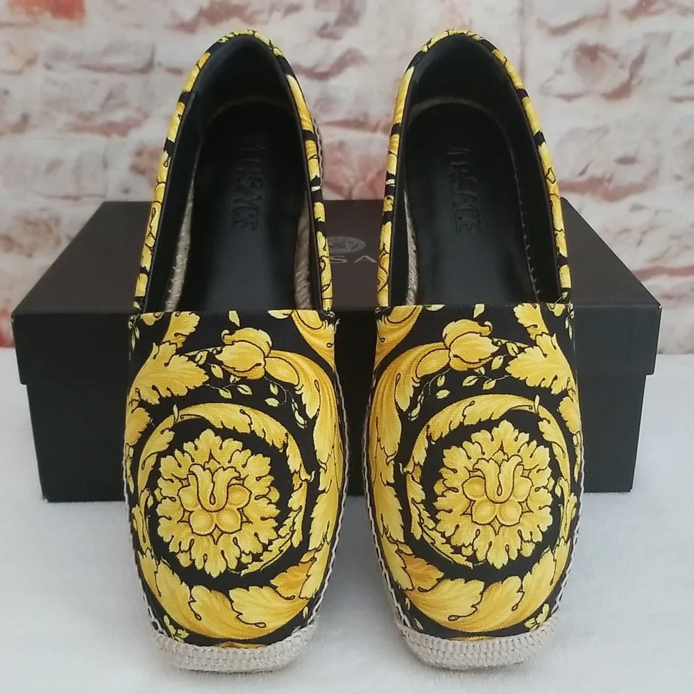 New Versace Barocco-Print Canvas Espadrilles - Picture 7 of 10